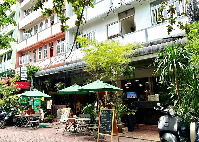My House & Restaurant * Bangkok