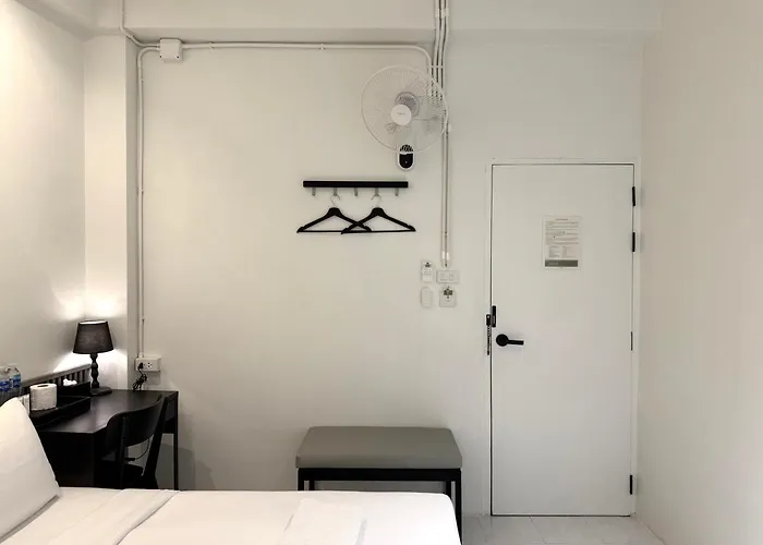 Hostel My House & Restaurant Bangkok